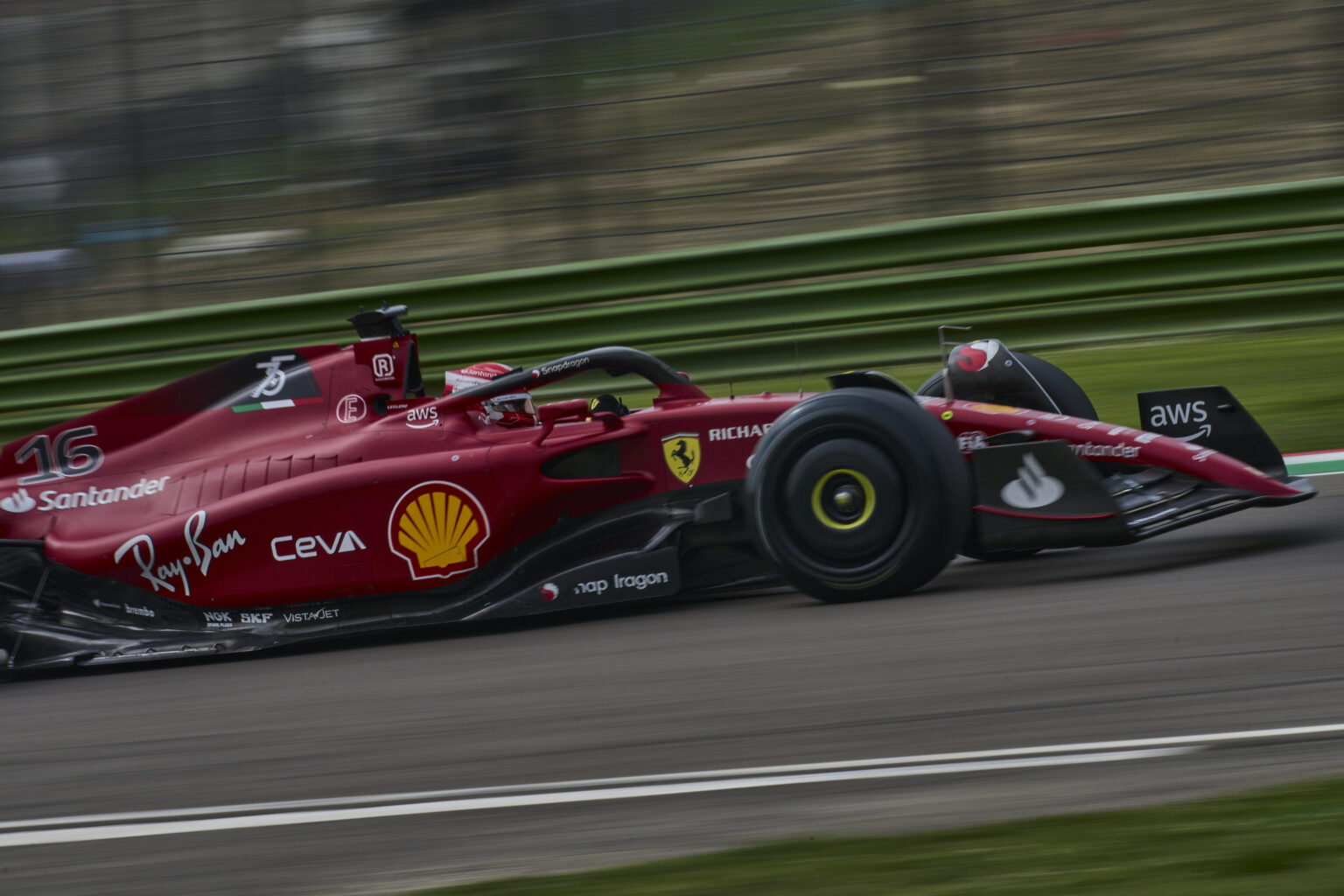 Ferrari: a new fund against porpoising in Miami.