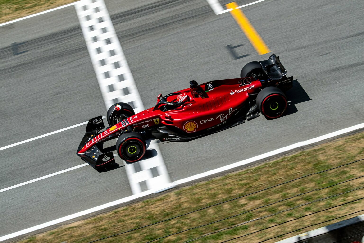 FP2: Red Bull e Mercedes buon passo gara. Ferrari in difficoltà report-fp2-red-bull-e-mercedes-bene-nel-passo-gare-ferrari-in-difficolta