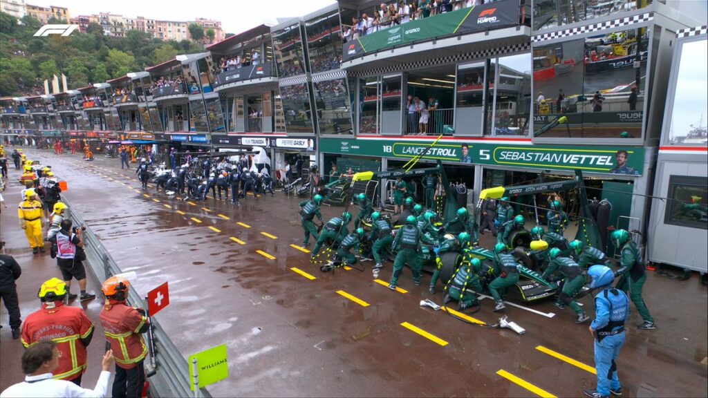 fia-baku-i-piloti-possono-toccare-la-linea-dei-box-la-decisione