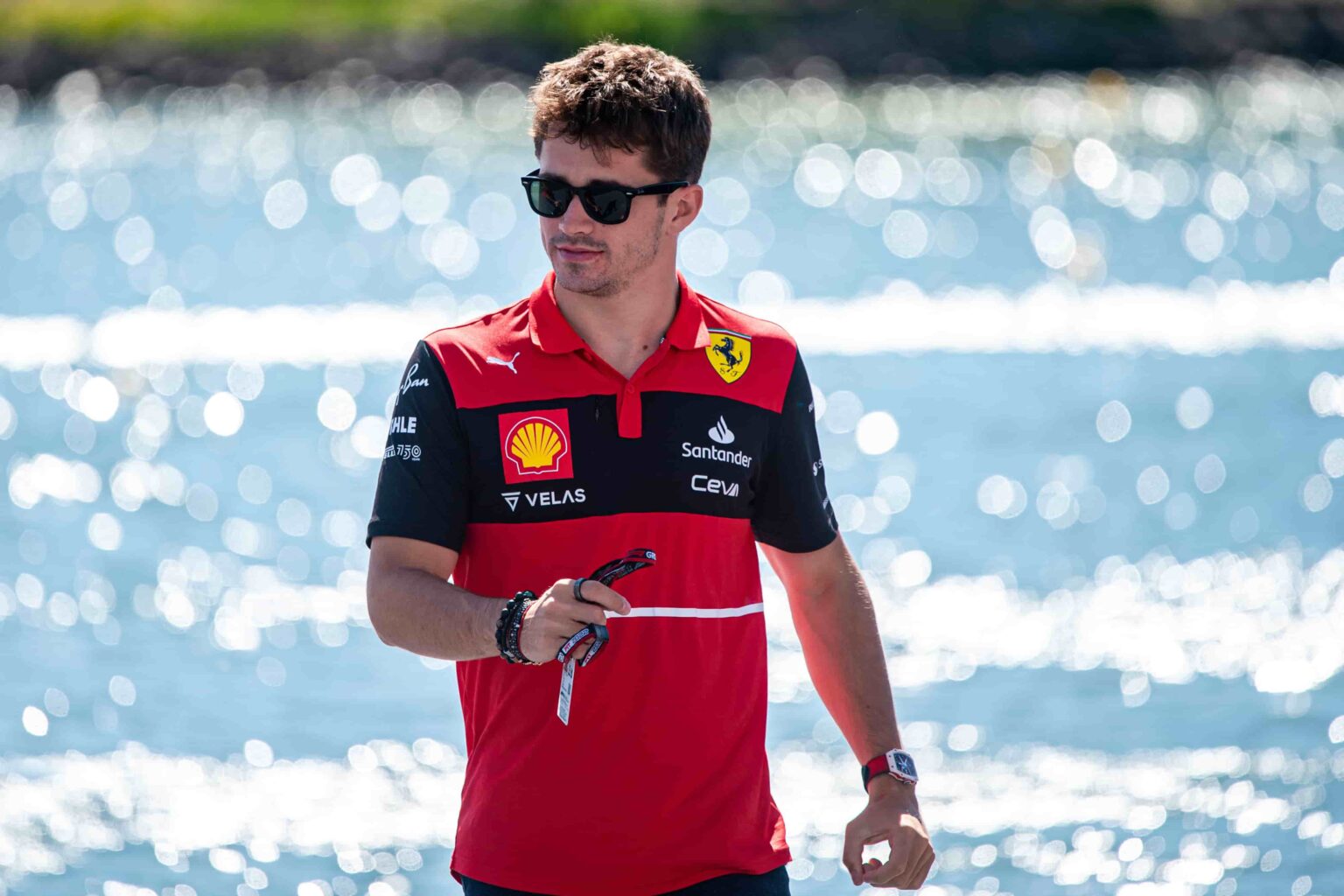 Ferrari cambia ancora tutto! La decisione sulla penalità di Leclerc