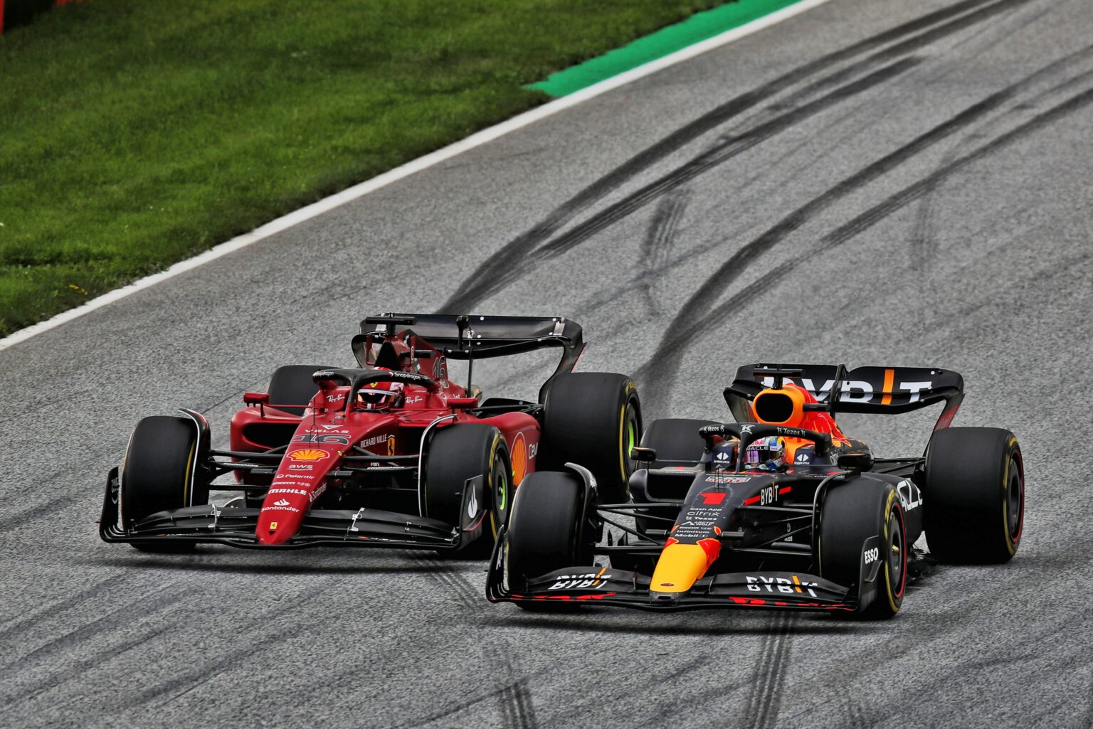 Ferrari, ecco gli aggiornamenti per impaurire Red Bull! I dettagli ferrari-aggiornamenti-per-impaurire-red-bull-i-dettagli