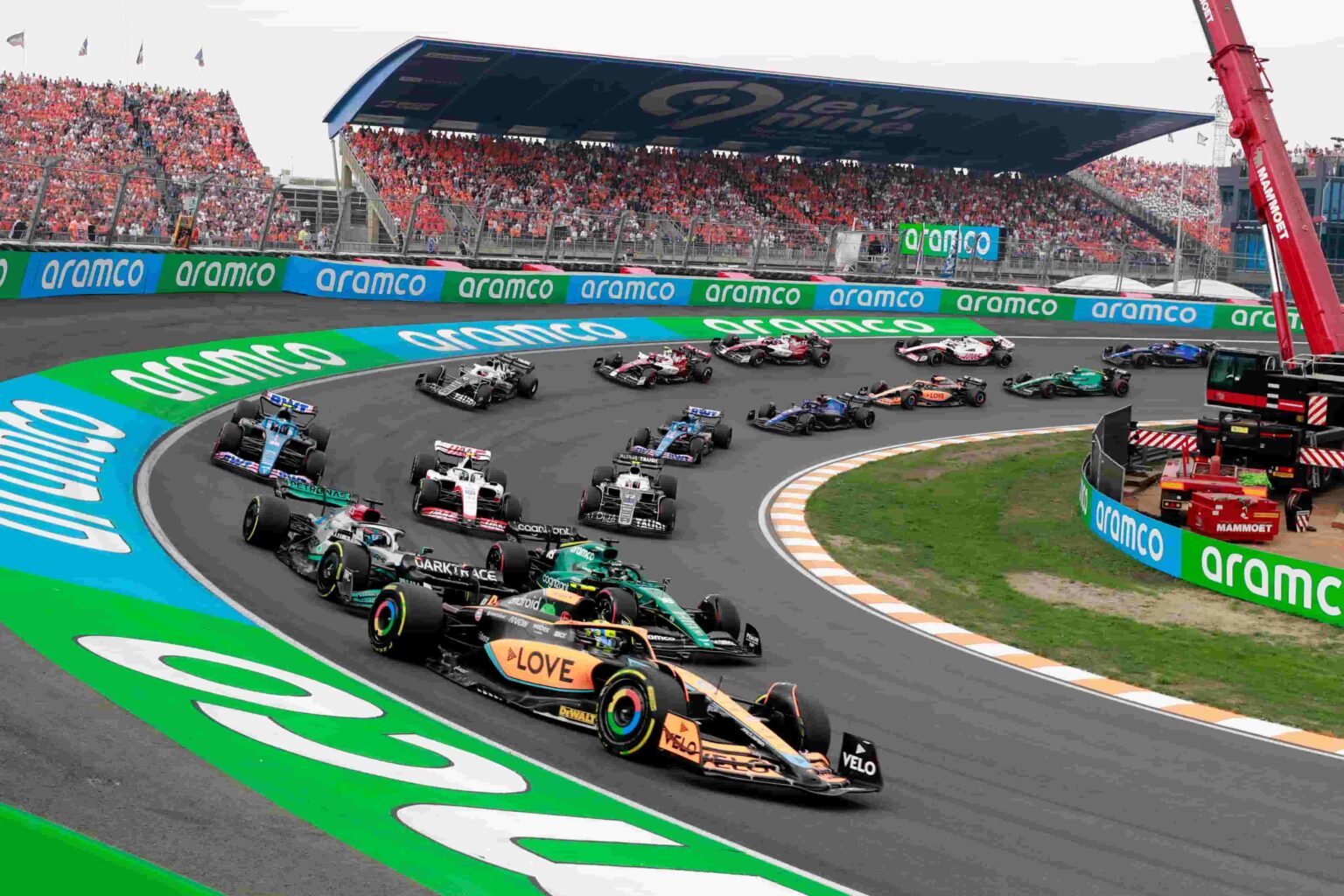 Tra F1 e MotoGP! Gli ascolti Sky del weekend targato motori ufficiale-cambia-il-numero-delle-sprint-lannuncio-della-fia