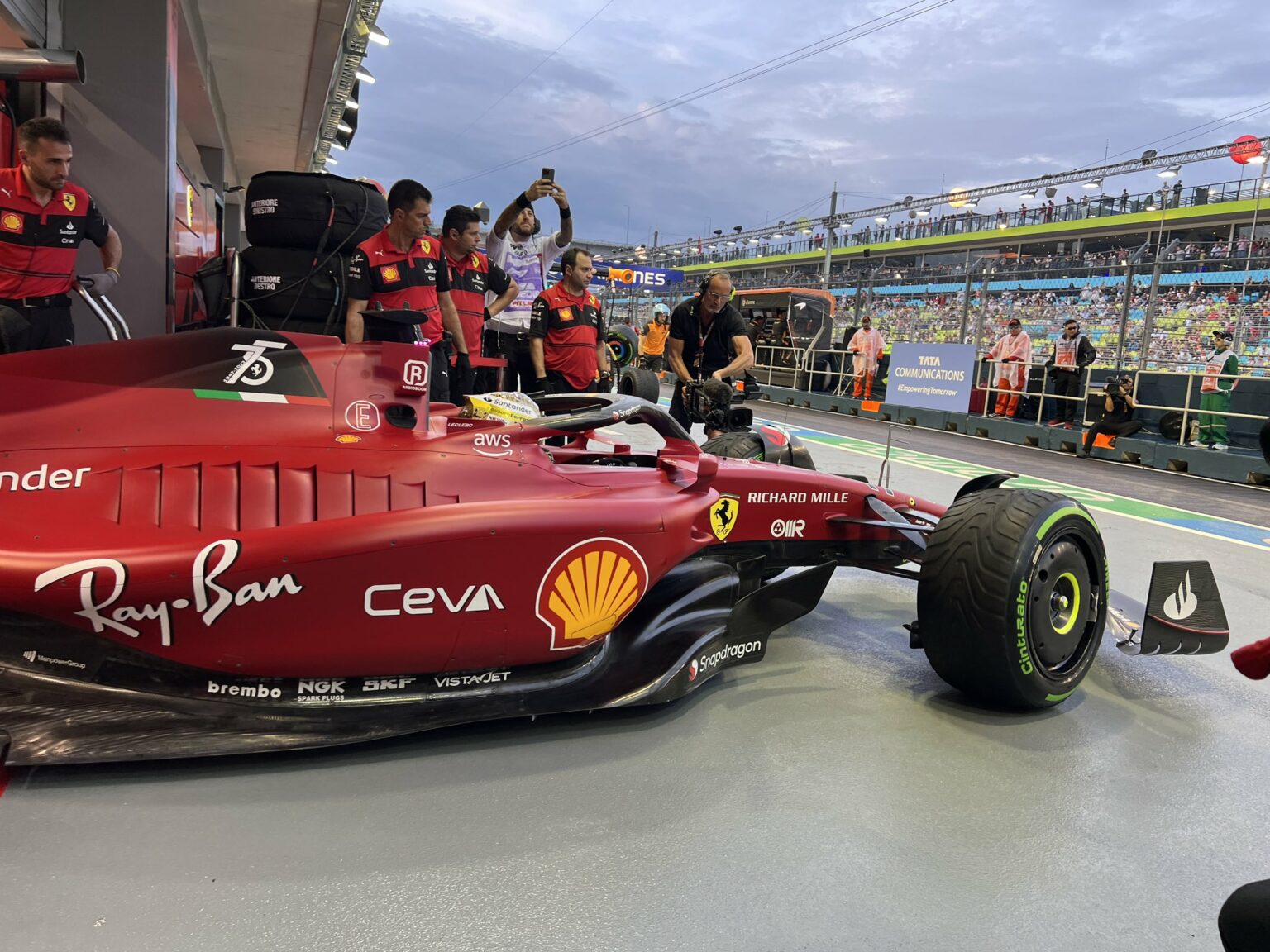 FP3 Singapore: Leclerc il migliore sul bagnato, Max segue fp3-singapore-leclerc-il-migliore-sul-bagnato-max-segue