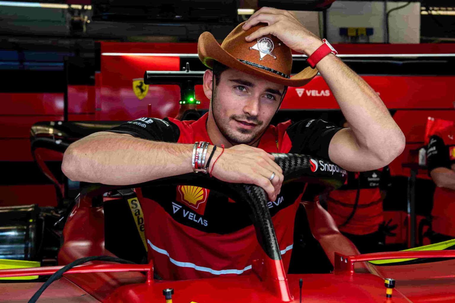 Ferrari, arriva la prima penalità per Leclerc! E non solo lui… ferrari-arriva-la-prima-penalita-per-leclerc-e-non-solo-lui
