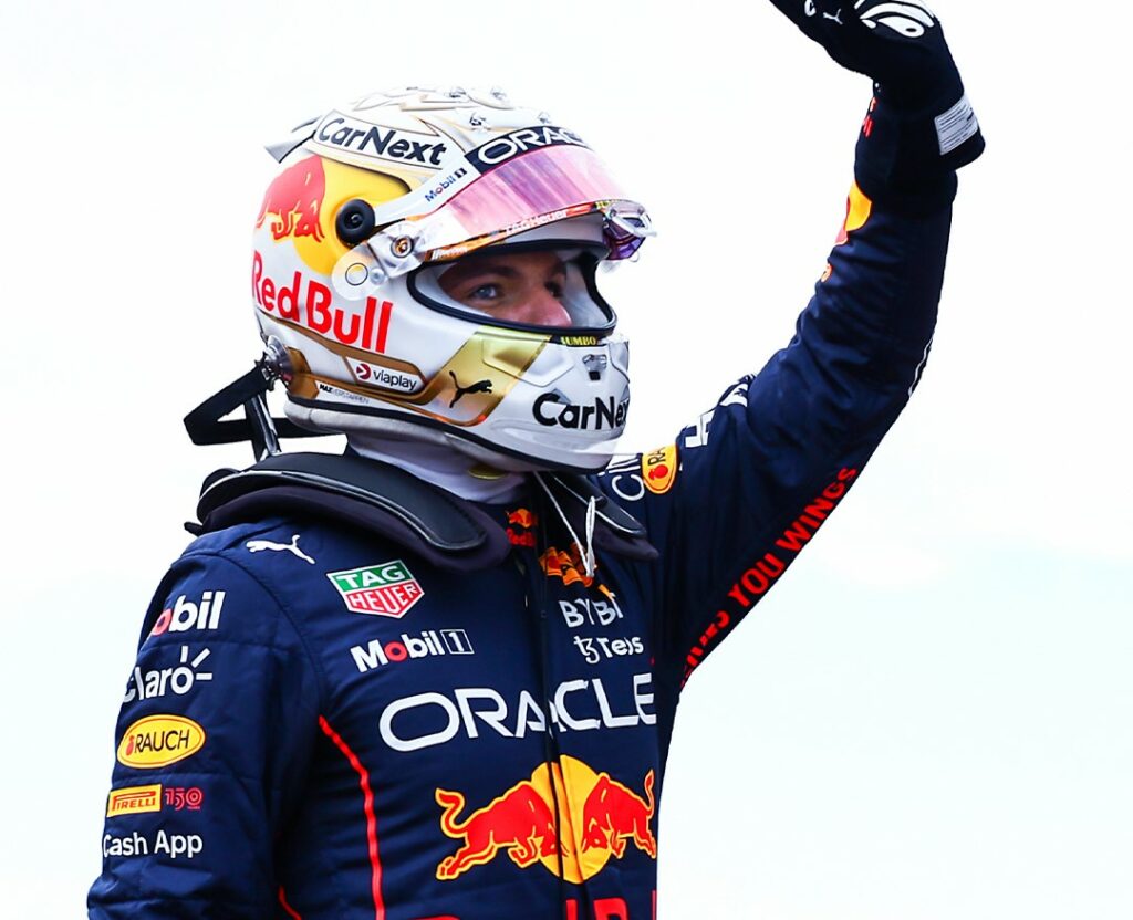 qualifiche-giappone-verstappen-in-pole-prenota-il-titolo-le-ferrari-lo-braccano