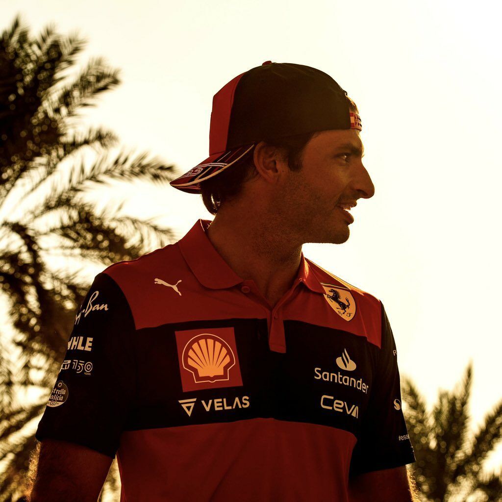 sainz-saluta-la-ferrari-nel-2026-parla-lo-spagnolo