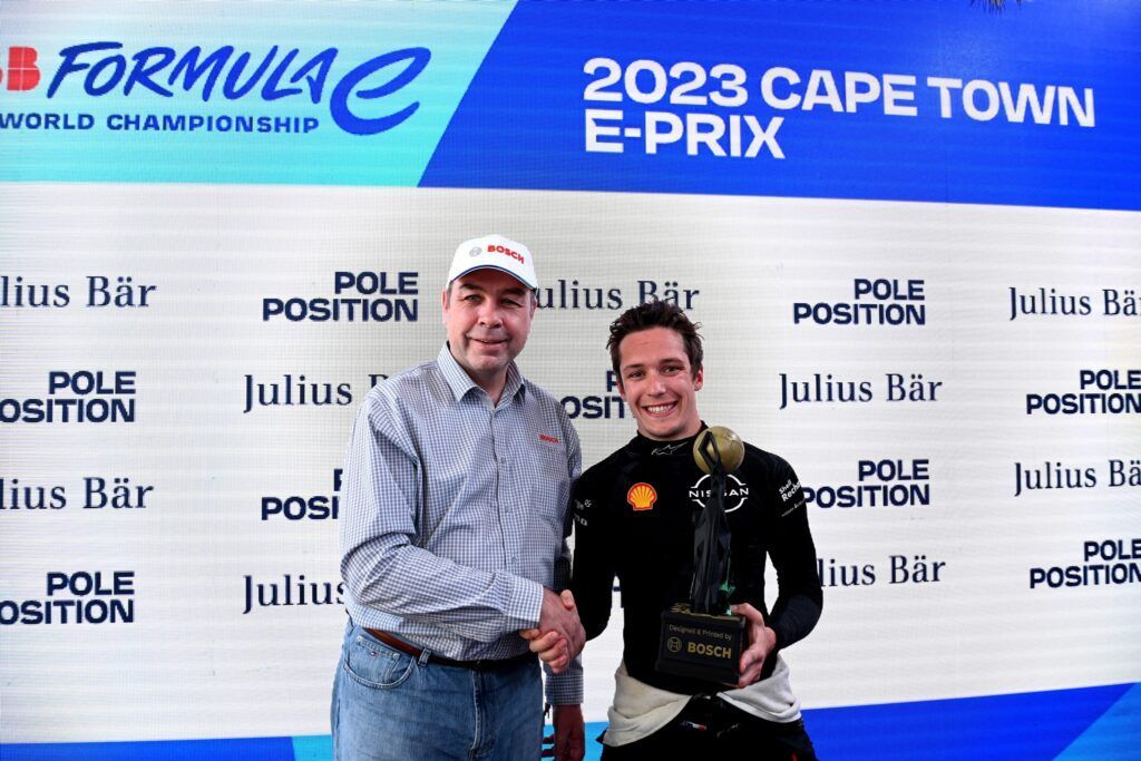 cape-town-e-prix-vittoria-per-da-costa-caos-mahindra