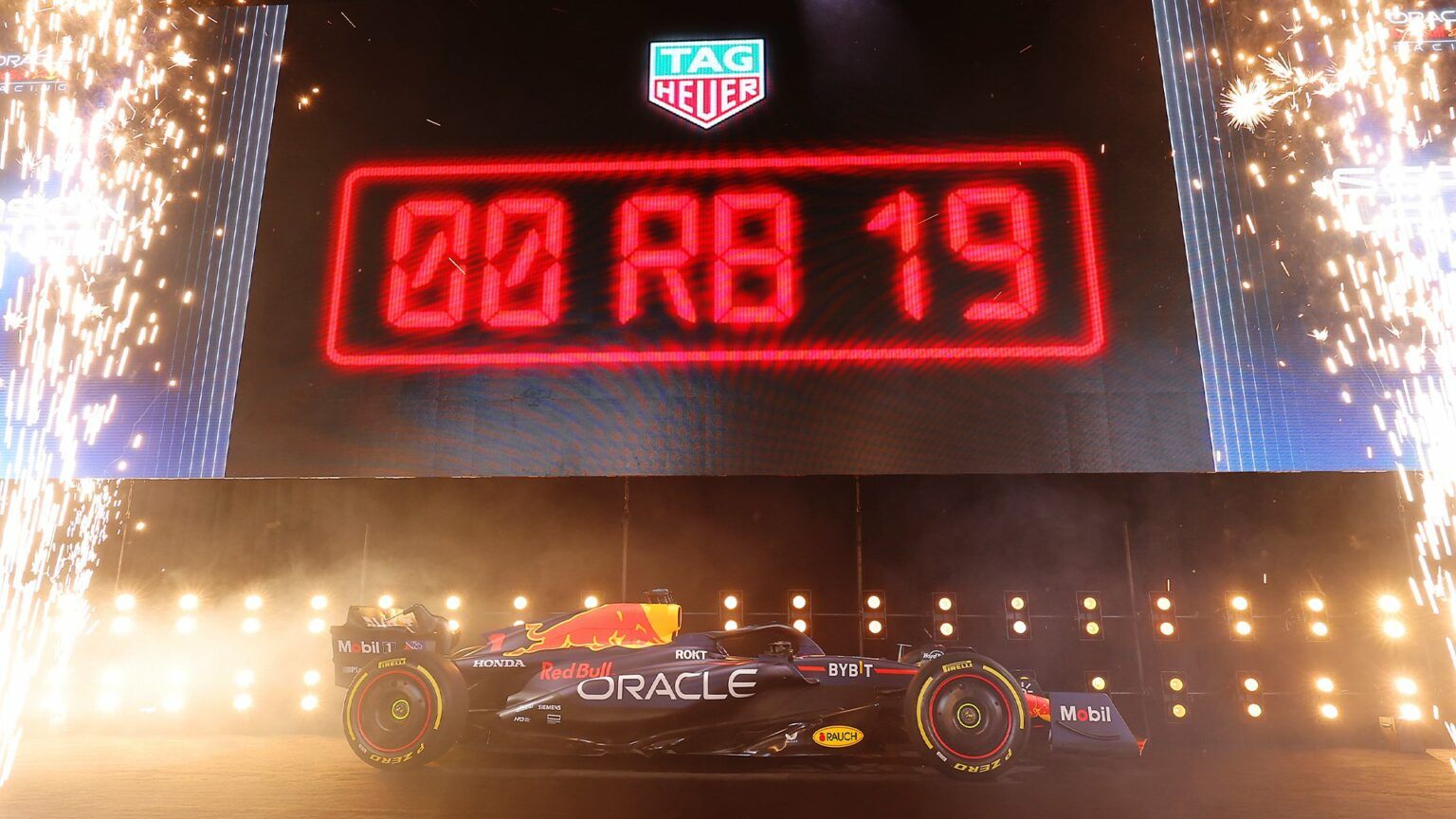 Red Bull: presentata la RB19 e il nuovo motorista! red-bull-presentata-la-rb19-e-il-nuovo-motorista