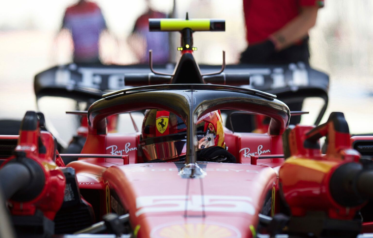 Test Bahrain, day 2: Ferrari torna in testa con Sainz, secondo Sargeant. test-bahrain-day-2-ferrari-torna-in-testa-con-sainz-secondo-sargeant