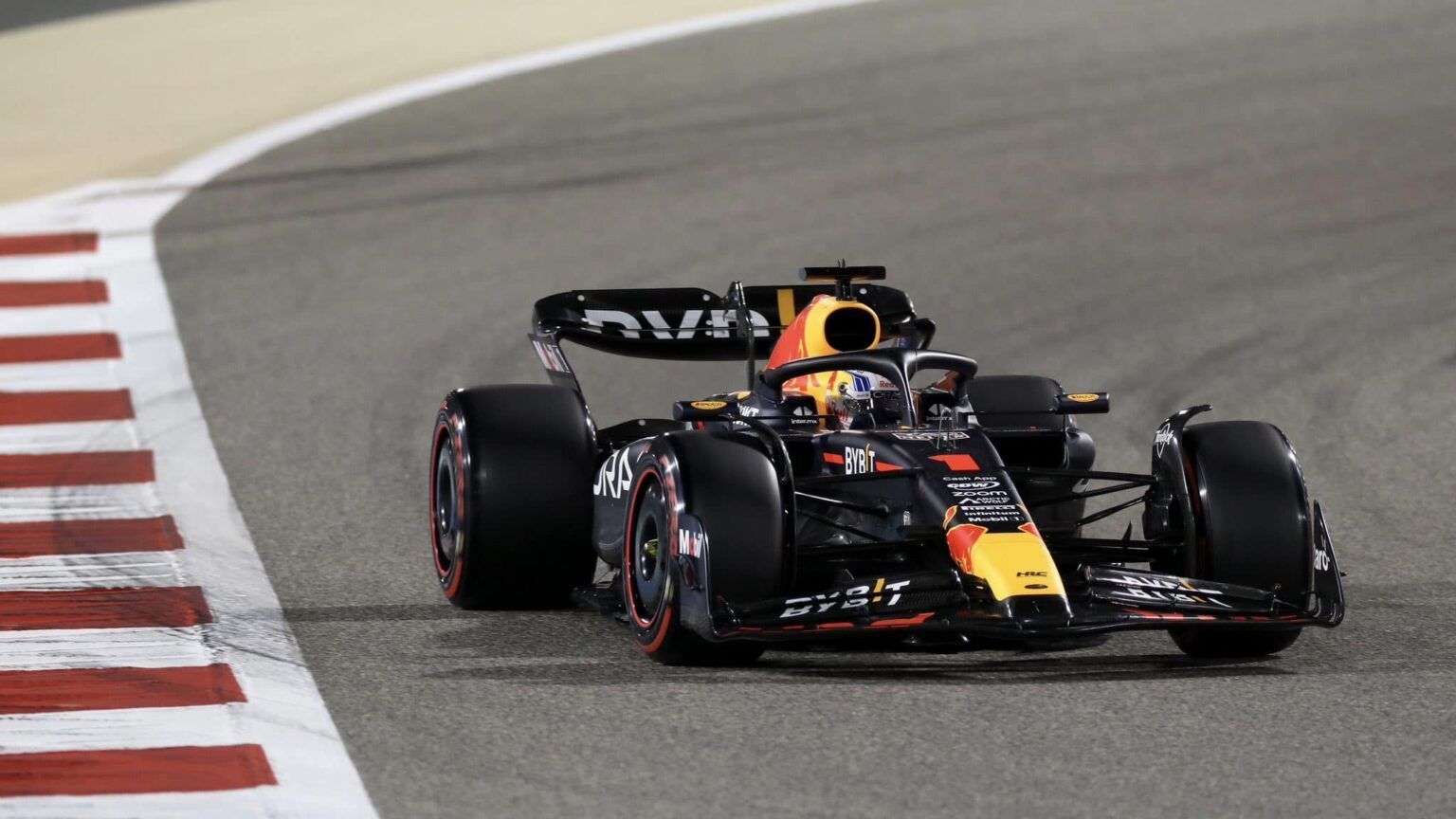 gp-bahrain-la-pole-va-a-max-ma-le-ferrari-ci-sono-eccome
