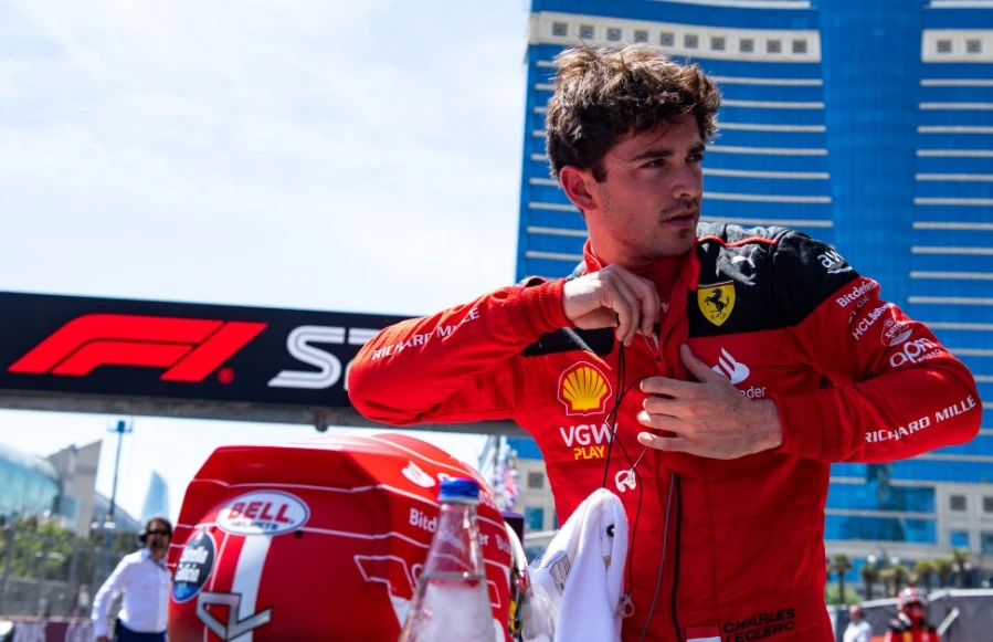 Charles Leclerc in pista, si prepara per il Gran Premio