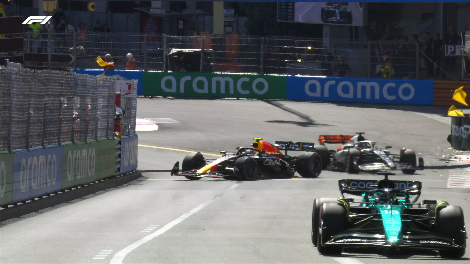 Sergio Perez finisce a muro nelle qualifiche di Monte-Carlo, causando diversi danni alla sua monoposto. 