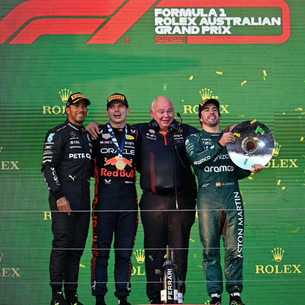 Il podio del GP d'Australia 2023: Hamilton, Verstappen e Alonso