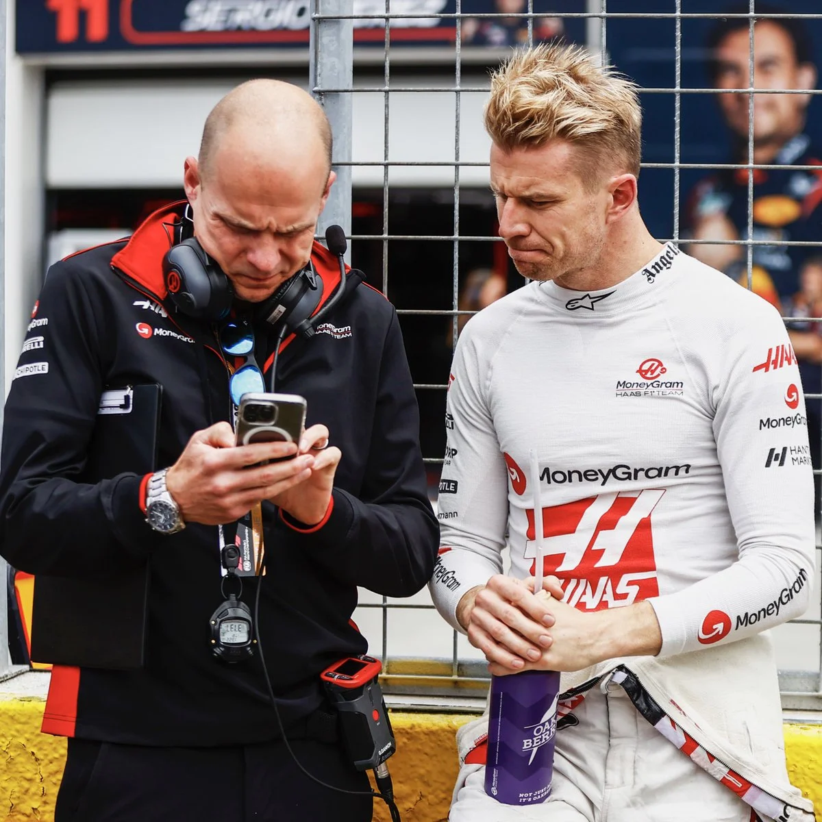 Nico Hulkenberg si prepara in griglia per il Gran Premio del Canada