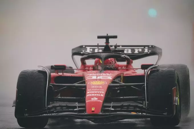 Charles Leclerc in pista a Montreal durante le qualifiche 