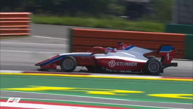 Paul Aron, pilota della Prema, in pista poco prima di segnare il tempo della pole position, poi cancellata per via dei track limits