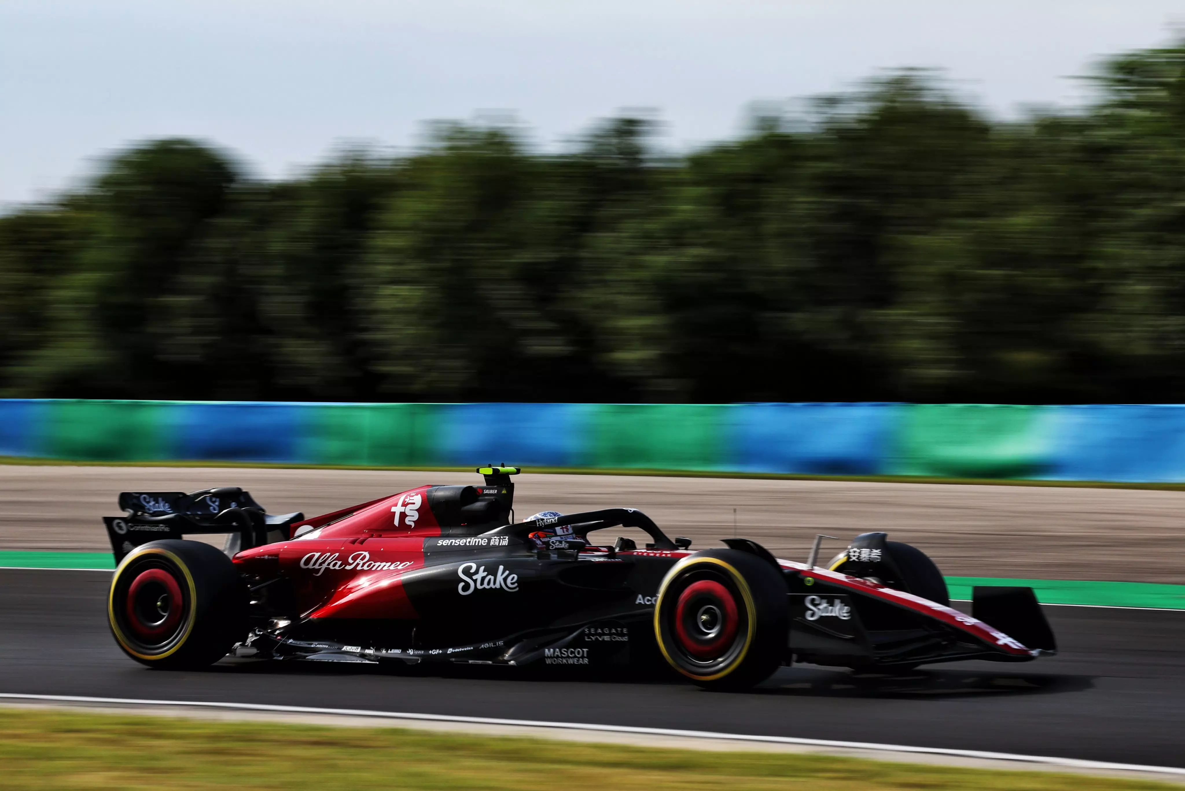 L'Alfa Romeo in pista per le qualifiche del GP d'Ungheria