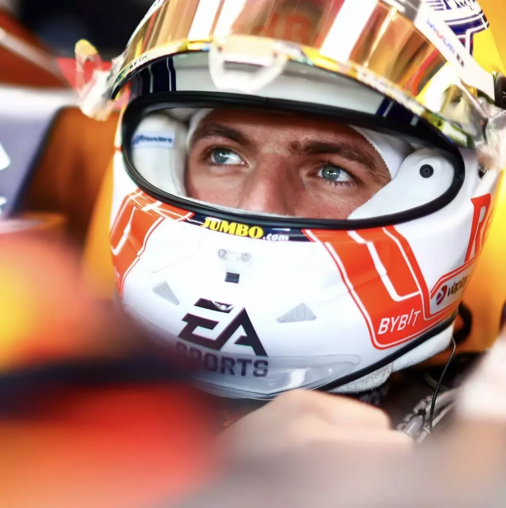 F1 | Verstappen secondo ma amareggiato. La sua analisi Max Verstappen prossimo a scendere in pista nelle qualifiche d'Ungheria