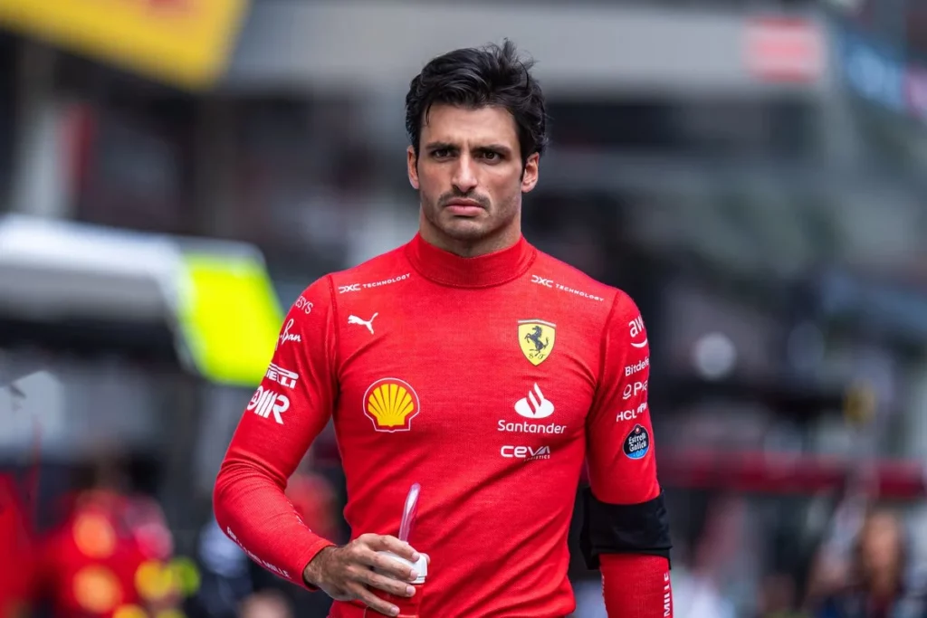 Carlos Sainz si prepara per andare in griglia di partenza in Austria