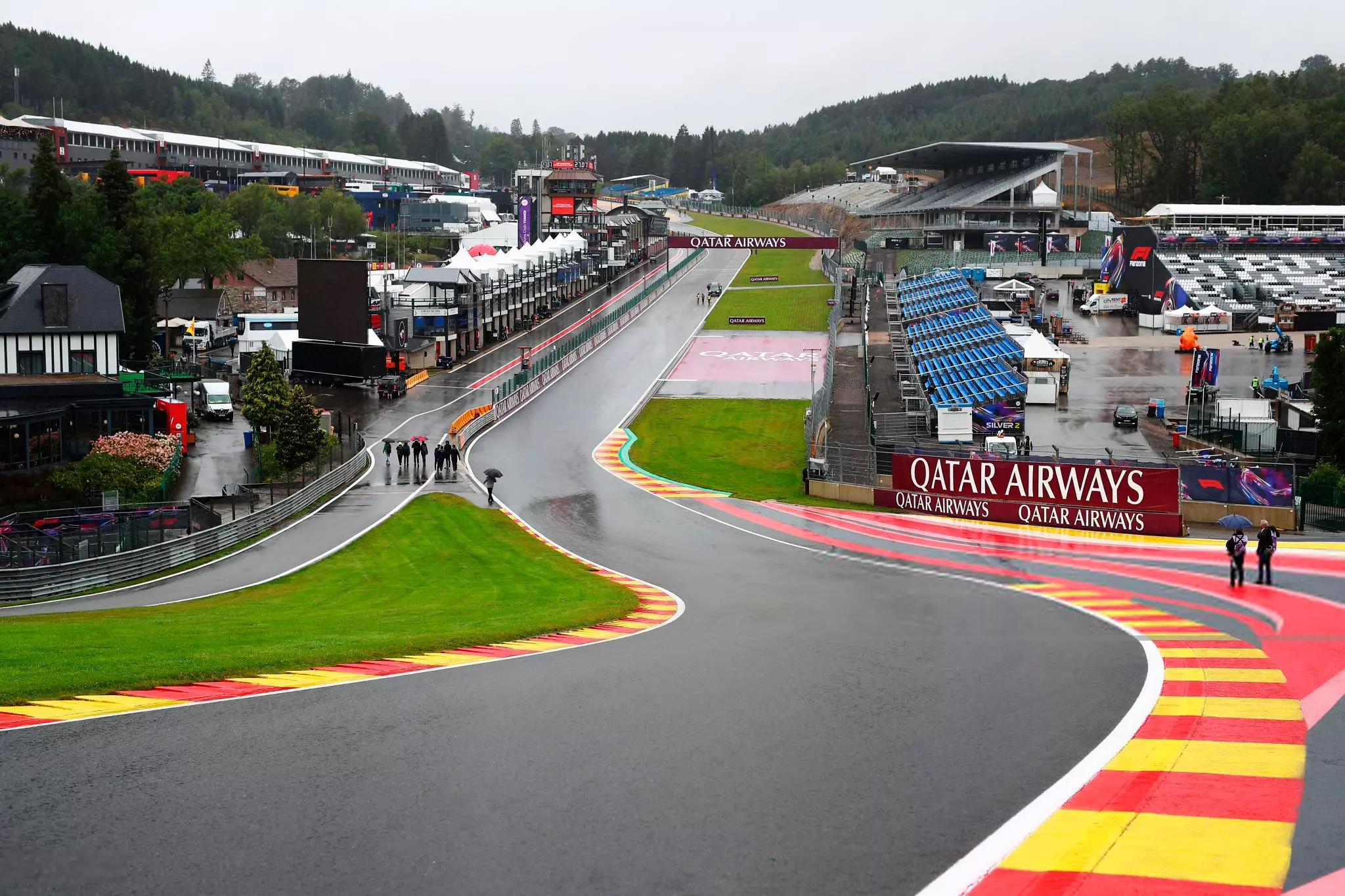 L'eau Rouge vista dall'alto a Spa