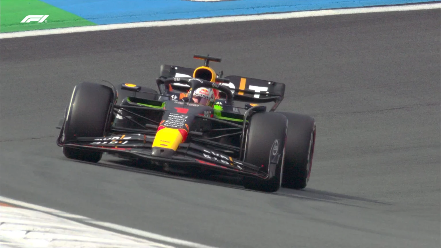 F1 | FP1 Olanda: Verstappen domina, Ferrari disperse Max Verstappen a Zandvoort durante le fp1 del gran premio d'olanda