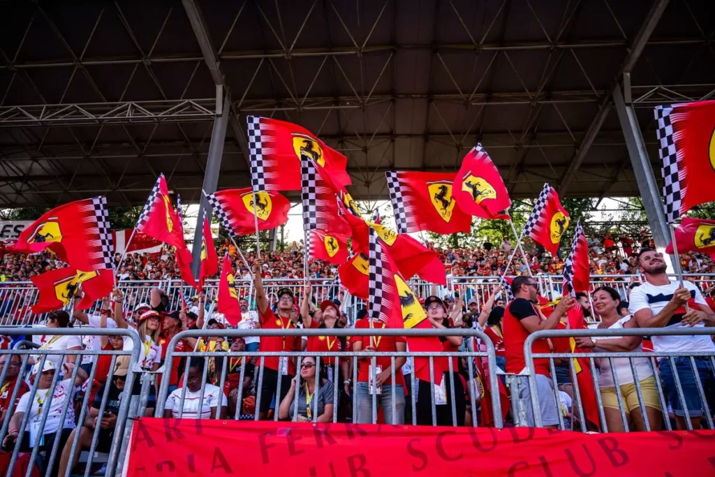 La tribuna Rossa a Monza