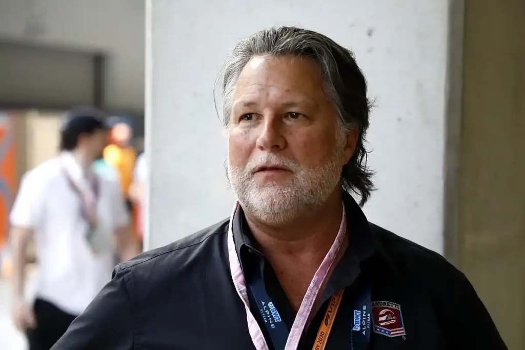 Michael Andretti nel paddock di F1