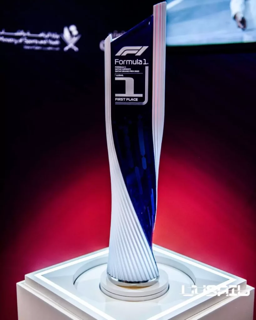 Il trofeo del GP del Qatar