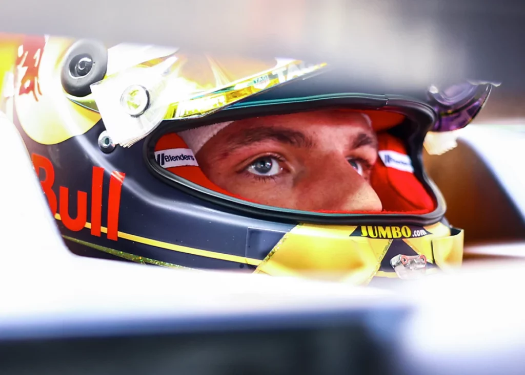 Max Verstappen in pista per le FP2 del GP del Messico