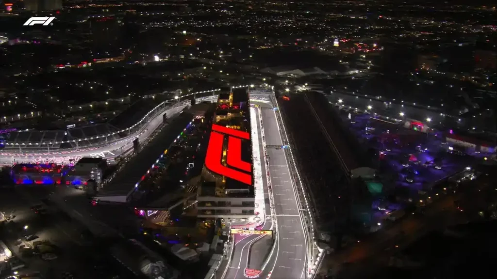 Caos a Las Vegas! FP1 sospese per problemi di sicurezza! La vista dall'alto del circuito di Las Vegas