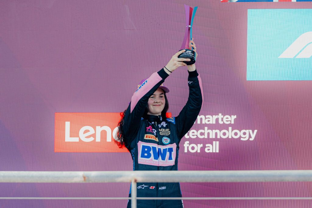 Abbi Pulling F1 Academy Foto: Alpine Media