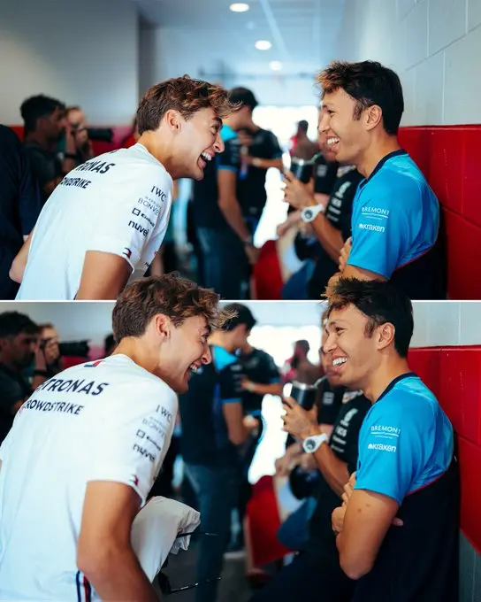 Alex Albon e George Russell che conversano prima della drive parade