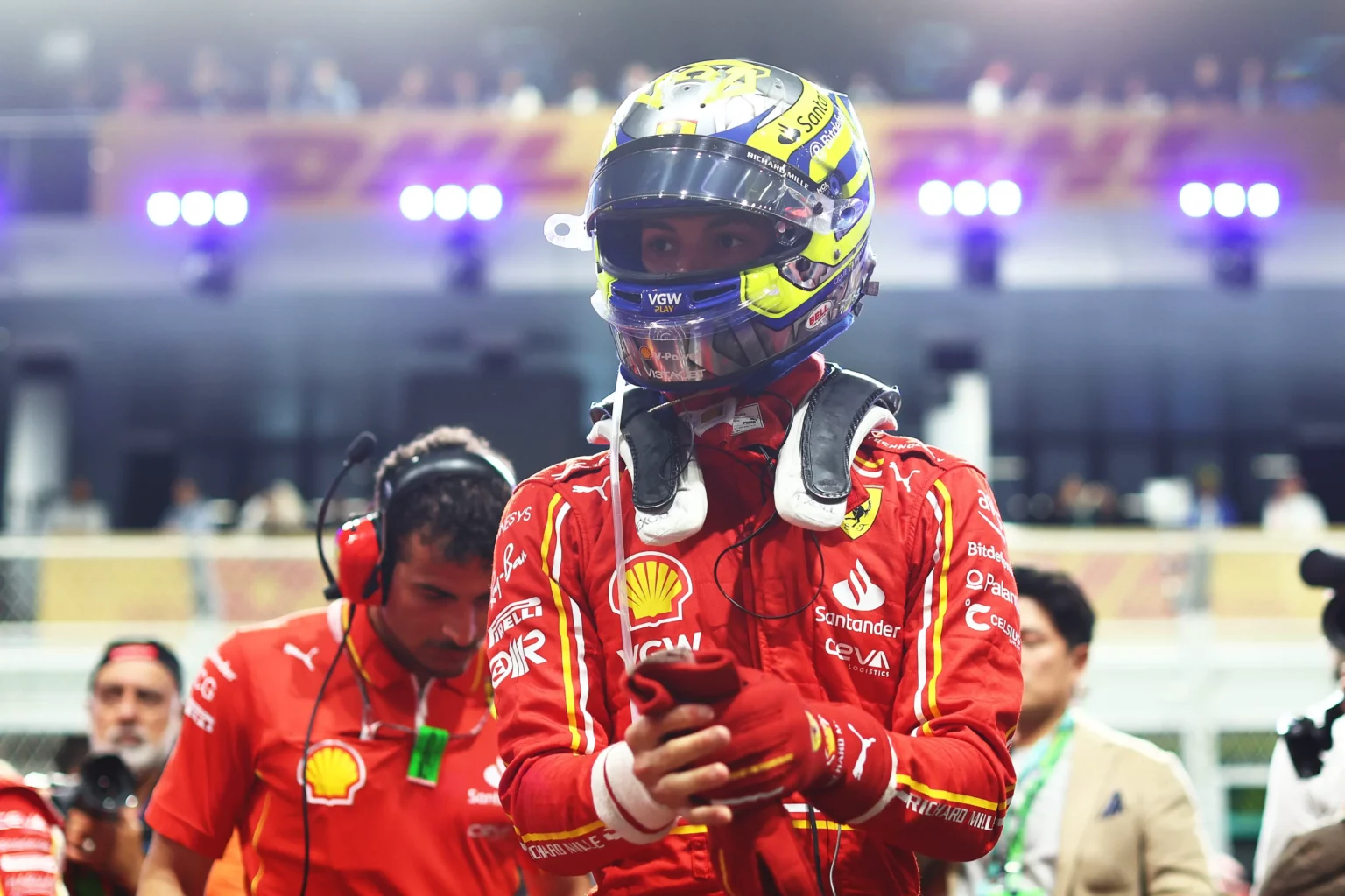 Bearman prima dell'inizio del gp sul circuito di Jeddah