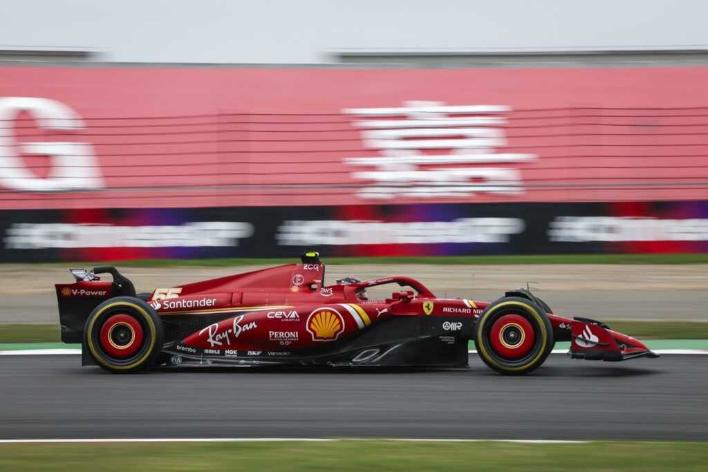 Monoposto Ferrari di Sainz in qualifica GP Cina