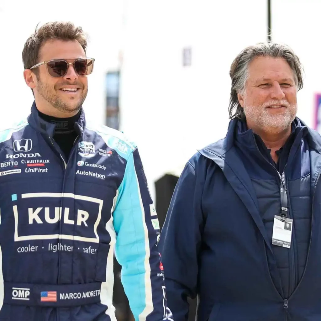 Nuova sede per Andretti in Inghilterra, ma con l’ombra del Patto della Concordia Michael Andretti in foto con il figlio Marco ad Indianapolis