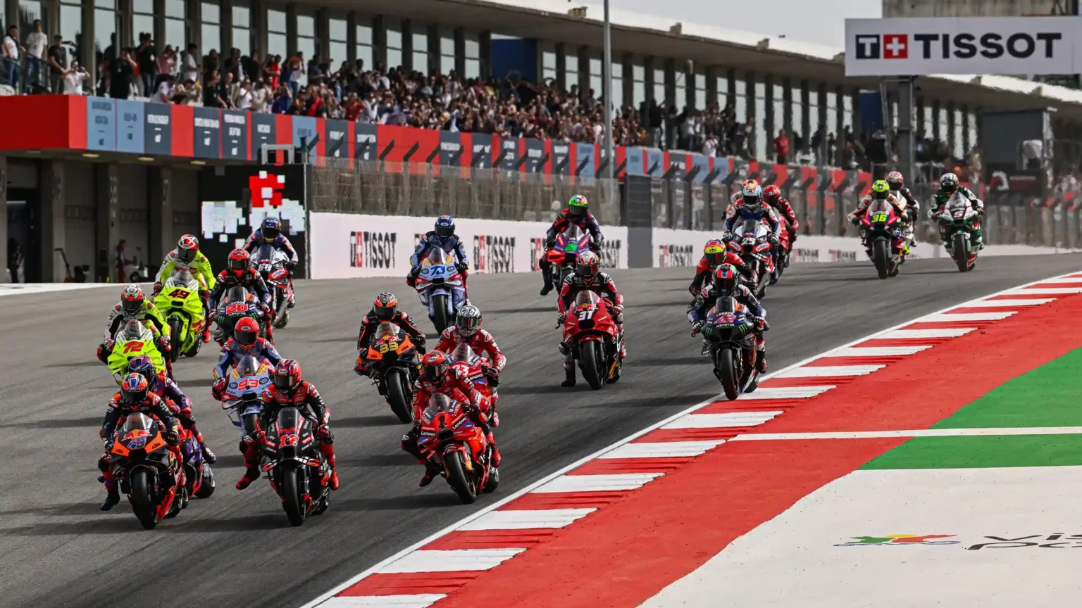 Ufficiale, Liberty Media acquista anche la MotoGP! motogp griglia di partenza