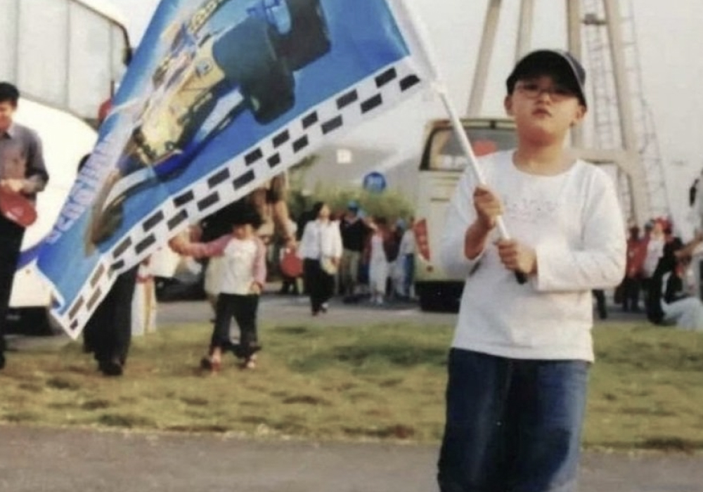 Zhou Guanyu as a child at the Chinese GP