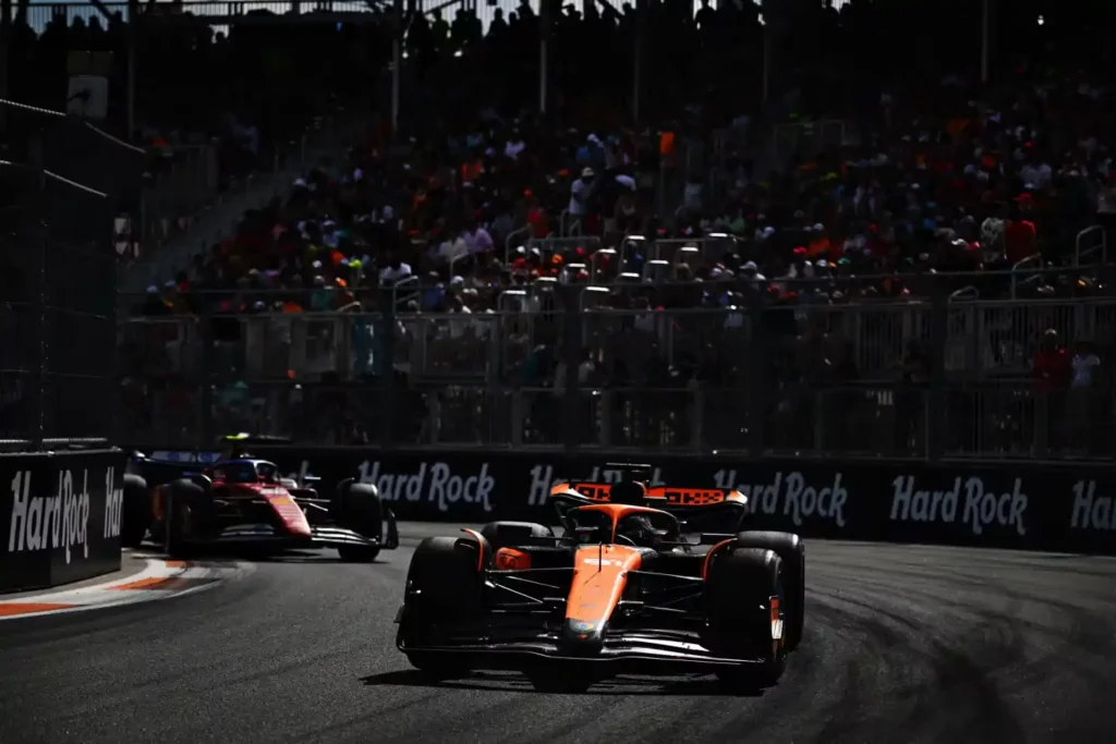 Oscar Piastri e Carlos Sainz GP Miami