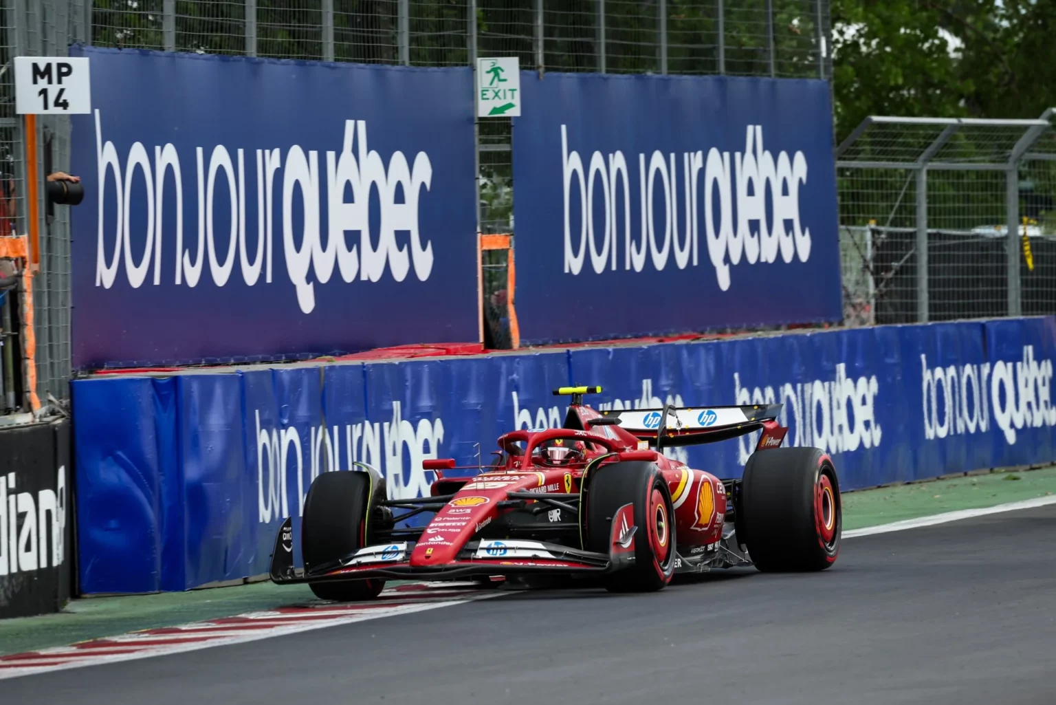 Sainz, GP del Canada in salita: “Potevamo entrare in Q3 solo con un giro perfetto” Sainz in azione durante le qualifiche in Canada