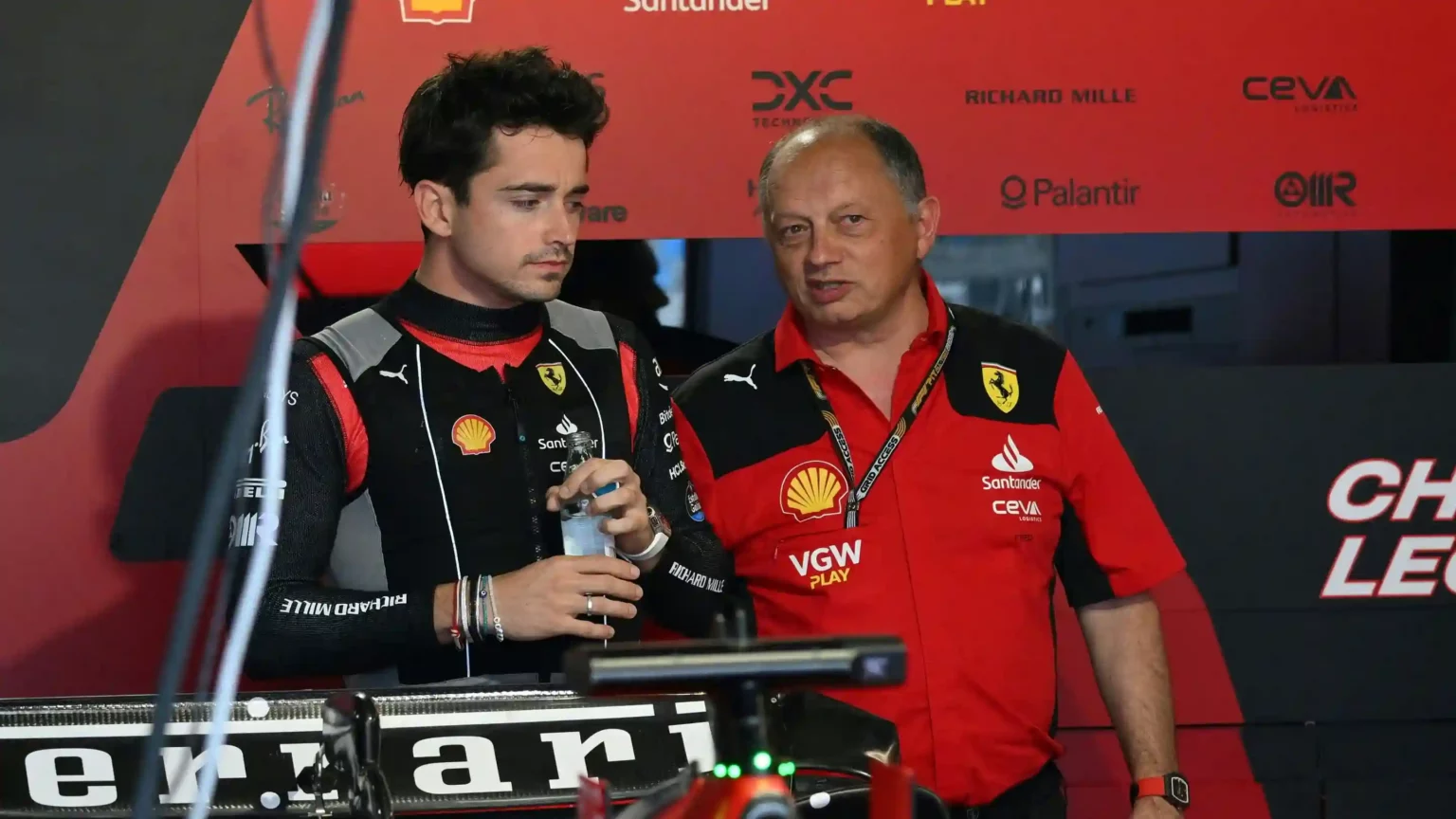 Vasseur: “In Austria voglio vedere progressi, anche dai piloti” Charles Leclerc Frederic Vasseur Ferrari