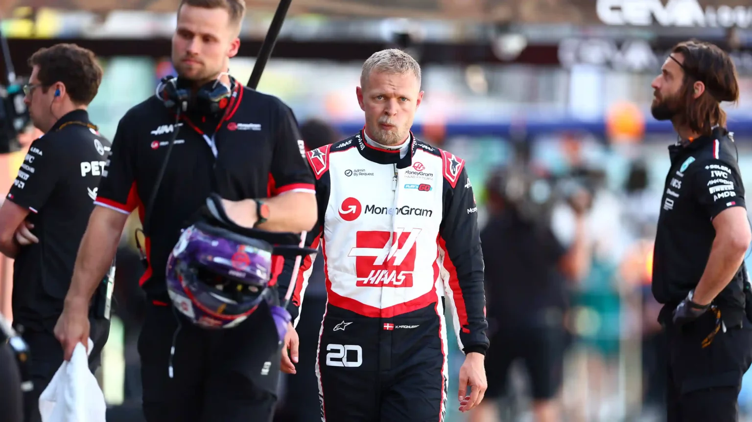 Ufficiale: Magnussen lascia Haas a fine stagione Kevin Magnussen Haas F1 Team
