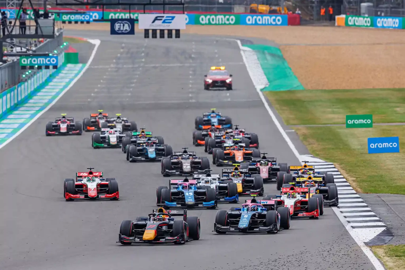 Partenza sprint f2 gp silverstone 2023