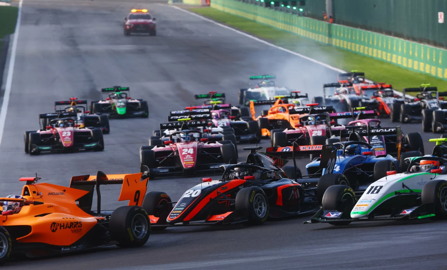 Sono 7 i contendenti al titolo piloti di F3