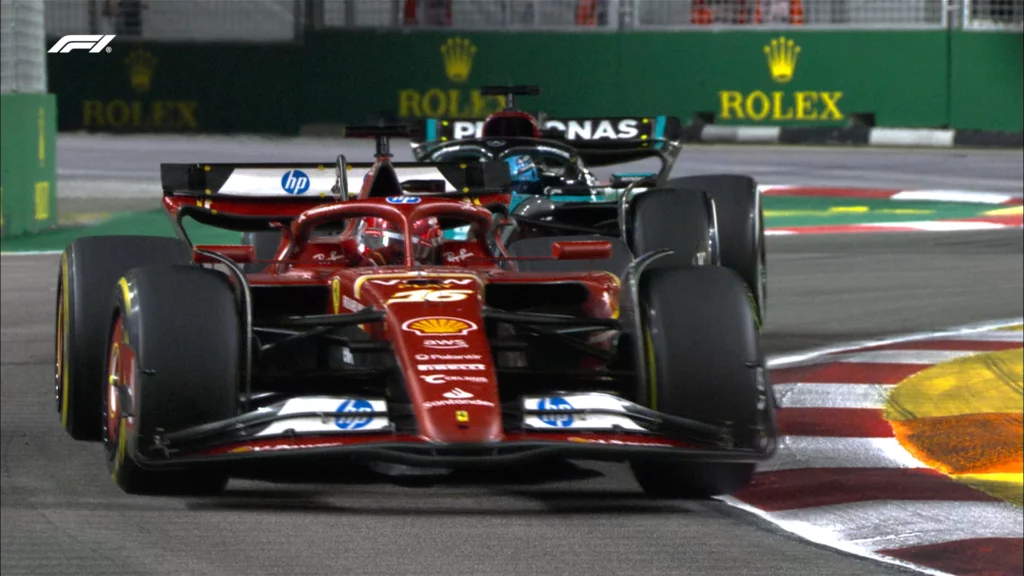 Leclerc in pista a Singapore