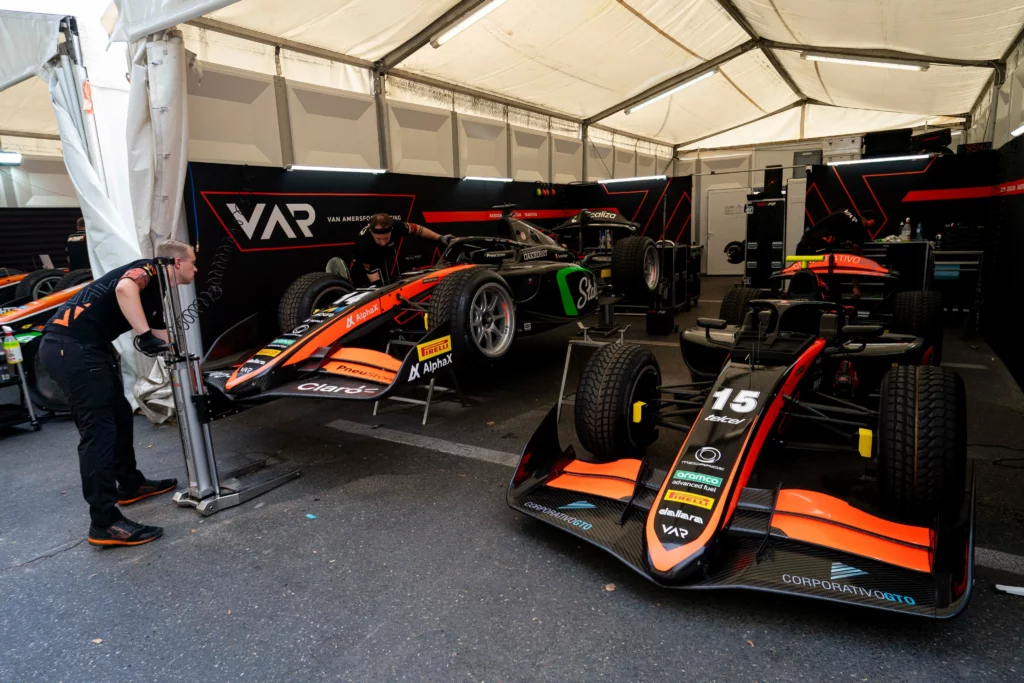 Garage Van Amersfoort Racing