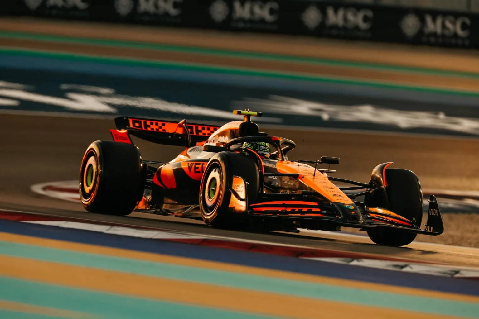 F1 Qualifiche Sprint GP Qatar: Norris conquista la pole, con Sainz 4º e Leclerc 5º Lando Norris conquista la pole nella Qualifica della Sprint del GP del Qatar