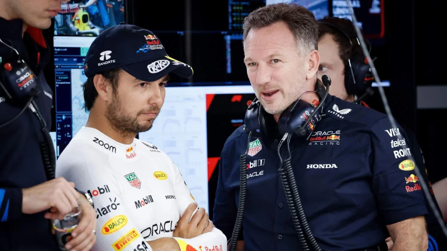 Horner criptico su Perez: “Nessuno lo forza, ma sa cosa sta succedendo”