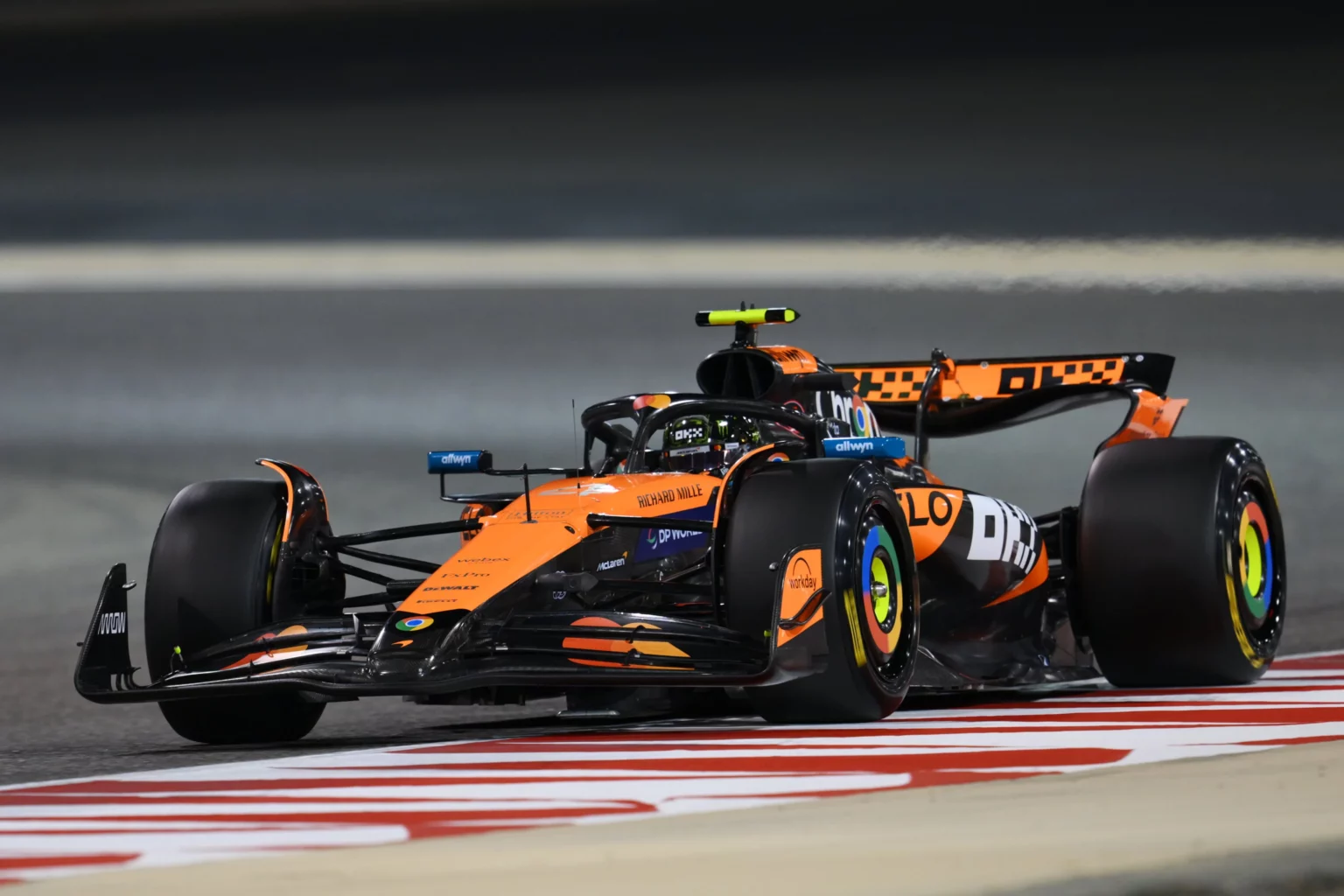 Test Bahrain Day 1: Norris in testa, Leclerc quarto Test Bahrain Day 1: Norris in testa, Leclerc quarto