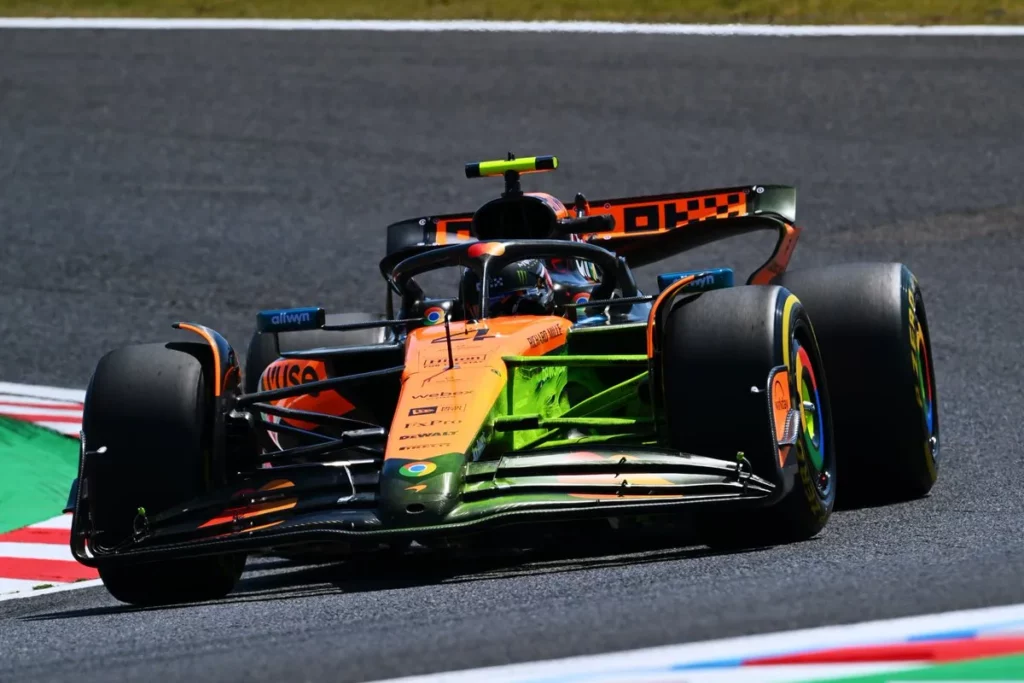 GP Giappone FP2, McLaren si conferma l’auto da battere, Hadjar terzo Fp2 GP Giappone, doppietta McLaren