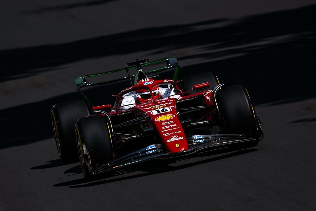 Leclerc durante le FP1 del GP d'Italia (Fonte X: Scuderia Ferrari XP)